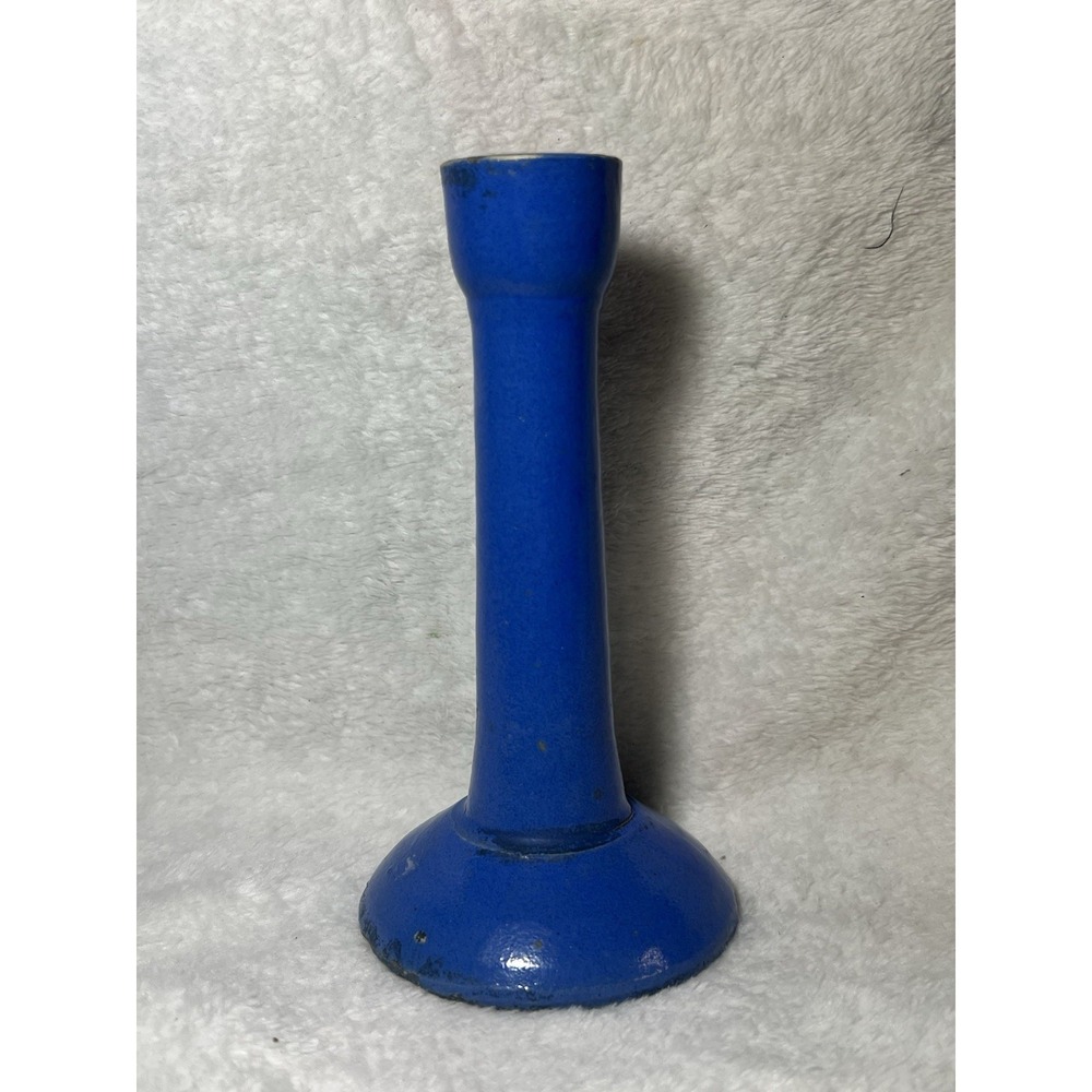 Ceramic Bud Vase. Blue Early 1900s No Discernible Stamp 6 1/2 "H 3 1/2" At Base